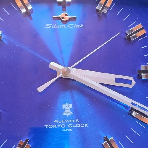 Tokyo Clock Silicon Clock 4 Jewels vintage wall clock