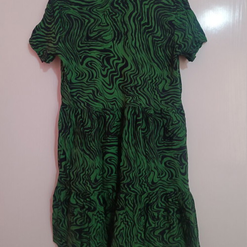 Stradivarius green long shirt dress Small used with black pattern