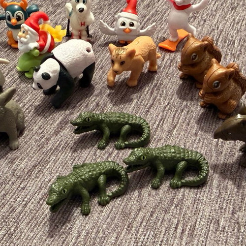 Kinder animal figures used