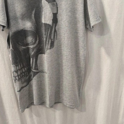 Solid men's short-sleeve T-shirt used, grey with skull print, size L