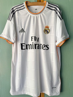 Real Madrid jersey size large like new