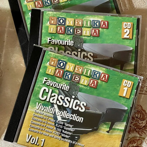 Favourite Classics 2 Triple CD Music Packages like new, classical