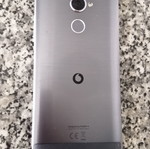 Vodafone VFD710 smartphone used, broken screen, missing SIM tray