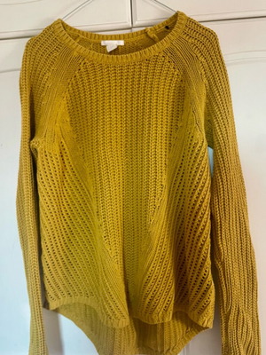 H&M knitted sweater yellow oversized size S like new