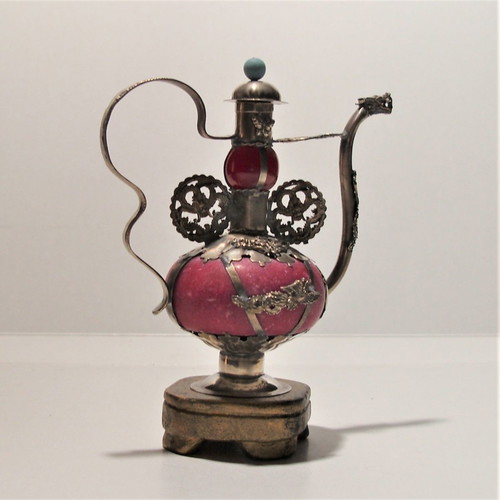 Asian antique container for essential oils used with nephrite and turquoise