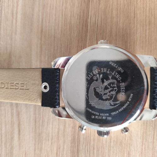 Diesel Little Daddy DZ7256 watch like new with black leather strap