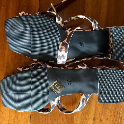 Leopard print sandals new, beige and brown, sizes 38.5-39
