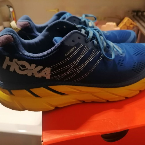 Hoka One One Clifton 6 athletic shoes used size 47 blue yellow