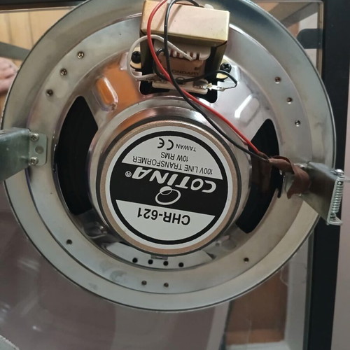 Subwoofer speakers like new