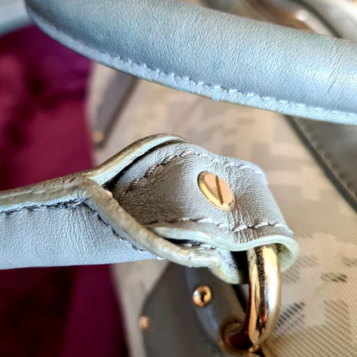 Folli Follie handbag used, genuine leather, grey