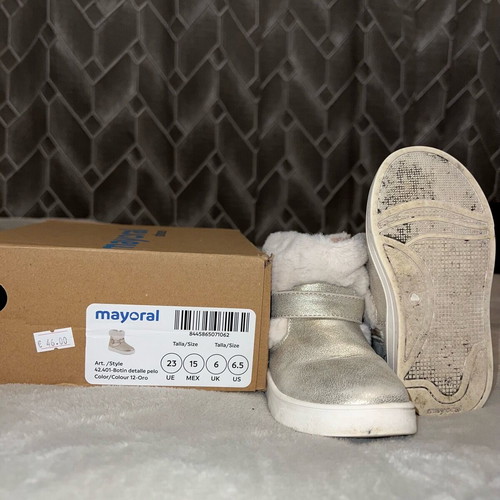 Mayoral boots for girls silver like new, size 23