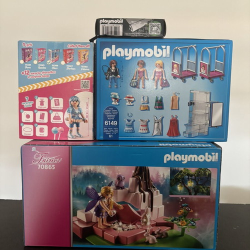 Playmobil sealed toy sets 6149, 70865, 70386 with gift