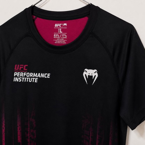 Venum UFC Performance Rashguard size L new, black and burgundy