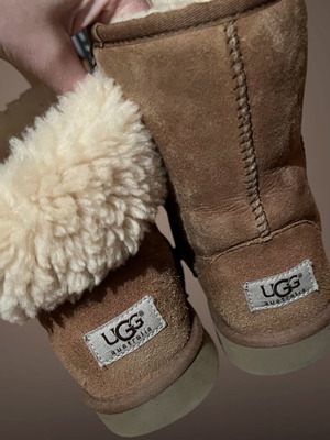 Ugg Classic boots used, brown, size 36