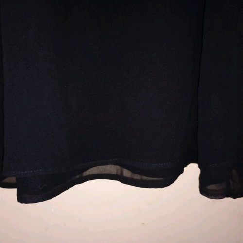 Women's elegant camisole top with lace and lining like new, black