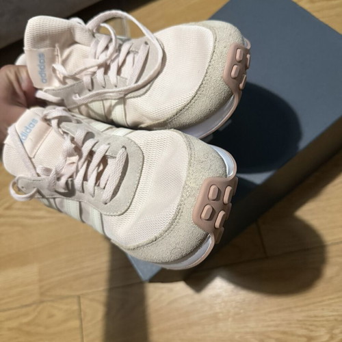 Adidas Run 70s women's sneakers, salmon