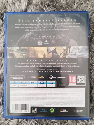 Skyrim Special Edition PS4 употребявана