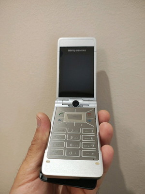 Siemens F81 used, no battery, broken cover