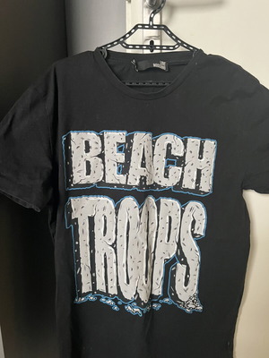 Moschino original black T shirt with blue lettering used, size M/L