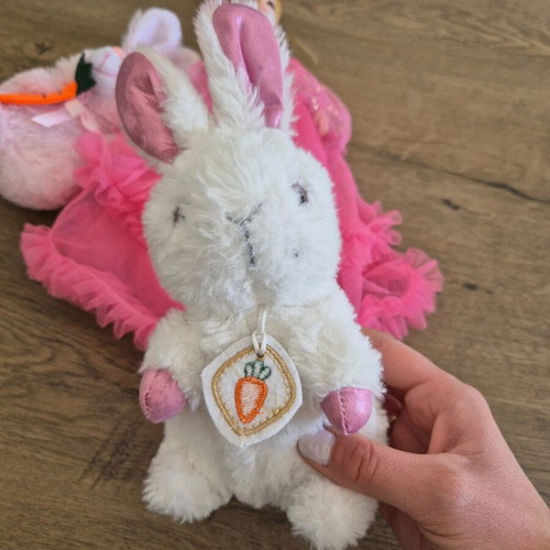 Set of stuffed toys and doll like new, 3 pieces
