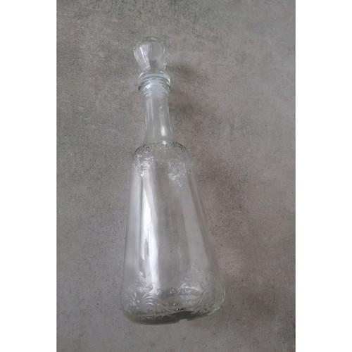 Glass collectible bottles like new, set of 3, 750ml and smaller