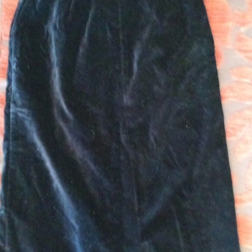 Velvet midi skirt new, blue, size S 36 8