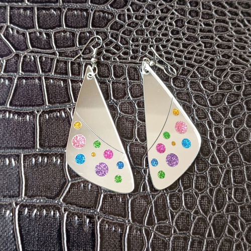 Earrings used, plastic with glitter