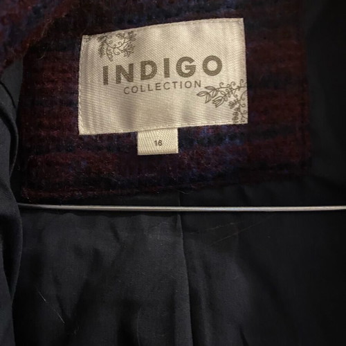 Women's coat used, size XXL