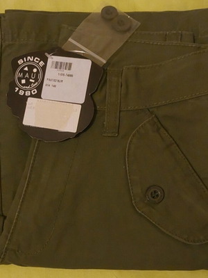 Maui and Sons pants new olive in various sizes