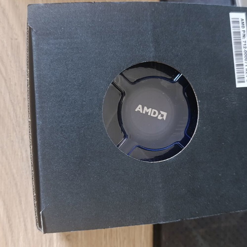 AMD Ryzen CPU cooler used, excellent condition