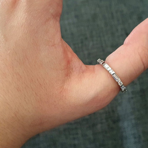 Silver ring like new, size 60-70