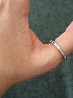 Silver ring like new, size 60-70