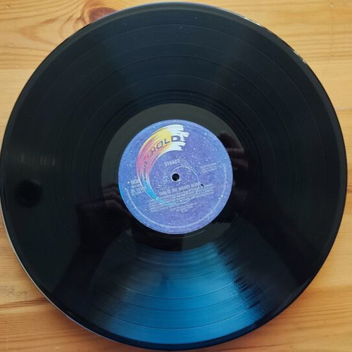 The Moody Blues This Is The Moody Blues double vinyl used, rock