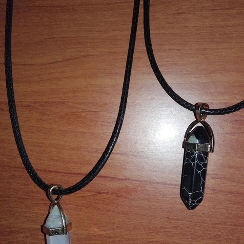 Set of four necklaces with stones, new