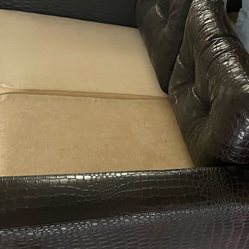 Living room set like new with reinforced leatherette and cushions