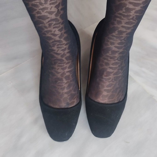 Pumps new with square 5cm heel, black, size 38
