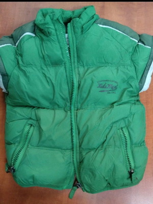 Sleeveless kids jacket thick used