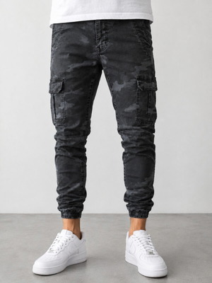 Cover & Jeans Dark Camo Cargo Joggers slim tapered fit, size W31 L34