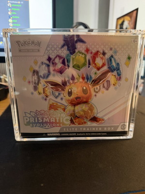 Pokemon Prismatic Evolutions ETB mint