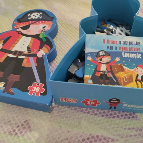 Puzzle 36 pieces new with small book