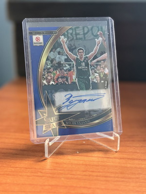 25-26 Panini EuroLeague Select Milos Vujanic Auto/49 Panathinaikos card