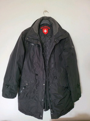 Wellensteyn women's jacket size L like new, black