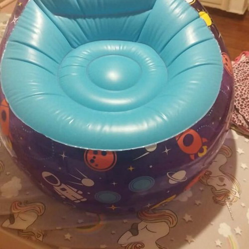 Inflatable kids chair with light