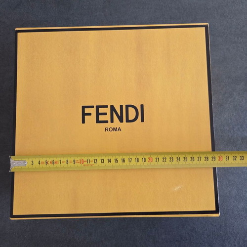 FENDI packaging box used, magnetic closure, 29.5x28.5x13.5 cm