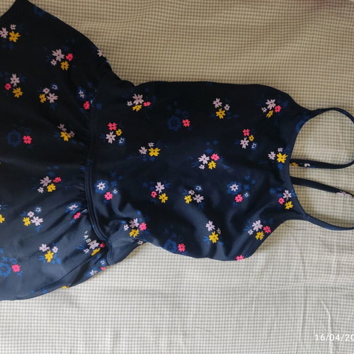 Quechua one-piece swimsuit for girls with skirt like new