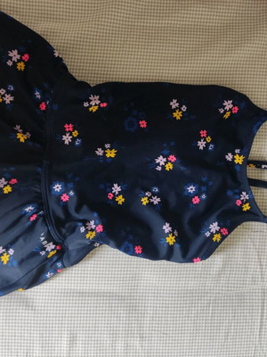 Quechua one-piece swimsuit for girls with skirt like new