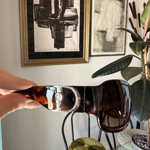 Y2K sunglasses like new, brown