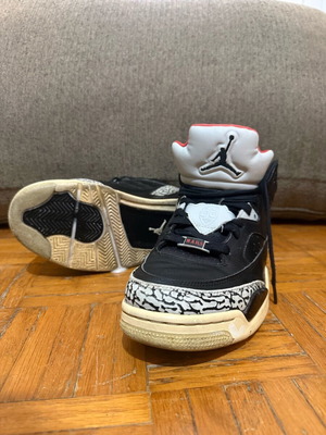 Jordan Son Of Mars Nike athletic shoes used, size 41, black
