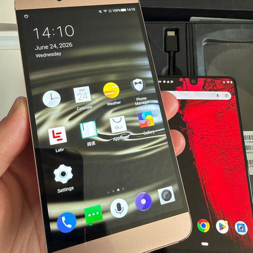 Essential Phone PH-1 and LeEco X620 smartphones used, rare models