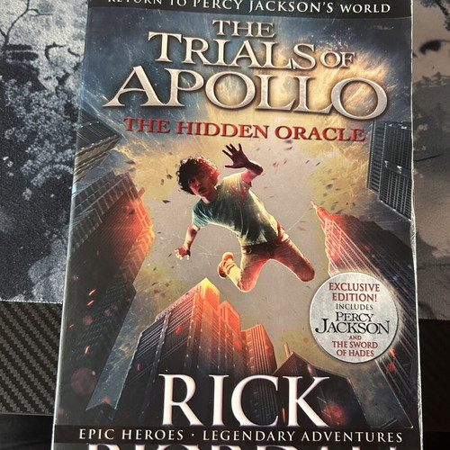Young Adult and Fantasy books like new, set of 6